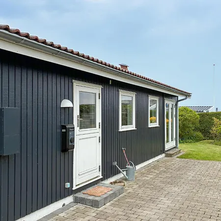 Holiday home 1 Bedroom Awesome In *