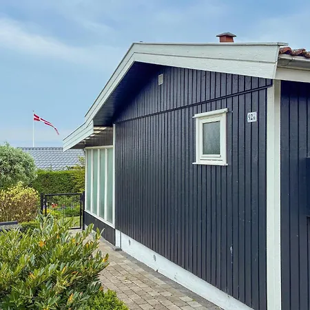 1 Bedroom Awesome In Casa vacanze Karrebæksminde